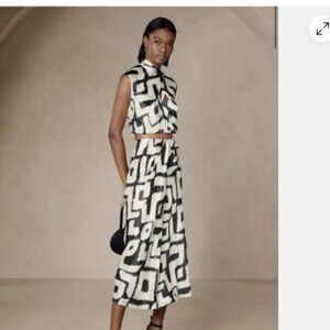 BANANA REPUBLIC Bliss Silk Draped Skirt. Cosmic Ikat Print. Size 4